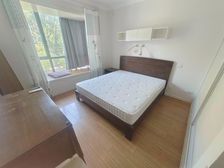 闹中取静 临河小区 电梯小高层 低密度 板式二房