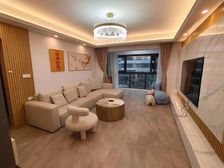 带产权车位 带电梯 人车分流 双卫生间 次新小区 产权清晰