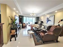 SS店长 ,板式大3房,中心位置,车位充足,业主置换急出!