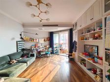 俊秀精装四居 满五高层视野佳 未占用 可看江景