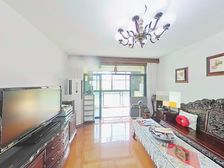 (送车位)龙柏四季花园,南北通透,小区中间位置,采光好,随时