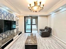 660可麦。看房有钥匙。电梯高区。精装。房东回台湾。诚售