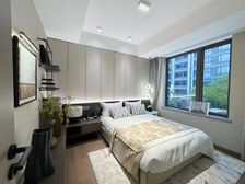 出门轻轨9号线!精装带地暖中央空调!周边 成熟配套 价格可谈