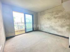 110平 融信海月平湖 清水 4室 房东急置换 诚心出售