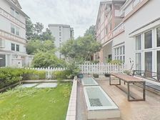 甄选:联排别墅100平花园,地上三层地下一层,双车库急售