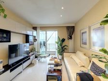 高区视野全明户型+有地下产权车位+朝东南看小区花园 南京西路