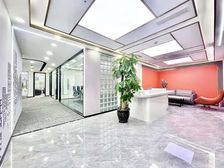 郑州东站旁 办公室招租 面积50至2000平不等 可随时看房