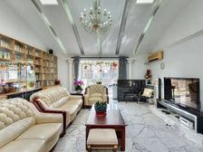 九龙山庄南区精装四居 南北通透顶层带阳台 满五