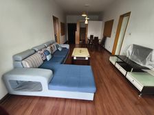 东方花苑 二室二厅 电梯房 87万89平 户型方正采光好