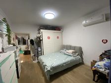 390弄丨电梯2房丨南北通透丨两梯四户丨中高楼层丨税各付