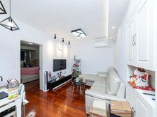 中间三楼 精装修 边套全明户型 南北通透 轨交口