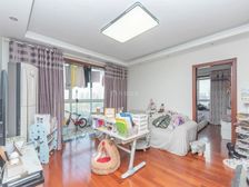 新上房源,动迁税少,楼间距宽,高楼层采光好;房东诚意出售