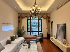 万科高管自用别墅,屋况保养非常好,专门挑的好别墅