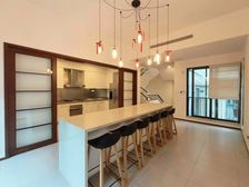 西郊林茵湖畔东区别墅 276平5居 南向简装修 安静不临街