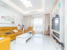 顶楼复式花园位置,增送面积无违建,带产权车位