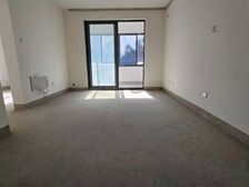 佘北银杏苑三房 独门独户 飞机户型 前后无遮挡 空关随时看房