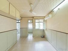 双南全明户型,中间楼层,花园位置,配套三轨,带固定车位。