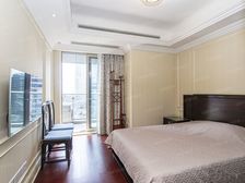 绿城黄浦湾7号楼小区前排,高区可看江看三件套双车位