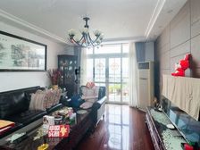 一梯两户,复式房,南北通透 居家装修,房型正气,视野好