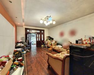 燕沙庭院 3室1厅 东南