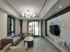 边套下叠 大花园 大窗户 采光好 门口有车位 低密度