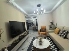 地铁口800 婚房精装修30万全送 随时看房 诚心出售