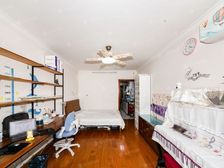 正规商品房 朝南 临地铁 高楼层采光充足 商业配套齐全