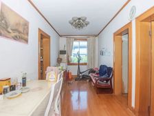 浦东中内环,紧靠碧云社区,一梯两户带车位,近三条轨交,价可谈