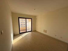 大团镇次新商品房!电梯中间楼层采光好!房东诚心出售随时看房!