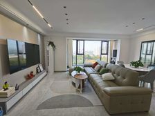 全新精装大三房 生活便利 配套齐全 品牌家具家电全送