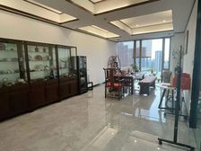 (东南双面朝向)高新区浙商银行电梯口344平带隔间