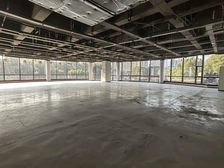 三方大厦1100平米纯写,可随时看房,有钥匙!