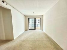 大名城映雨江南 毛坯三房两厅两卫 小区环境优美 人车分流