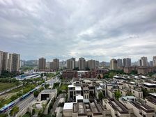 中央公园光环花园城旁大平层。书包 横厅 视野开阔 保真!