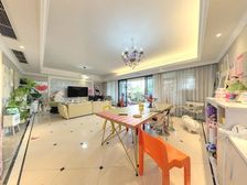 西派城B区 4室1厅 191.31平