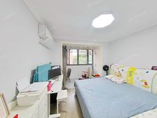 洋泾.菊园,两房二厅,全屋定制,中间楼层,房东自住,边套全明