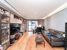 高区景观房 看东方明珠 带产权车位 总价低 近外滩 位置好