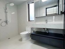 中央公园(全新装修带家具家电)如图所示(现场看房)