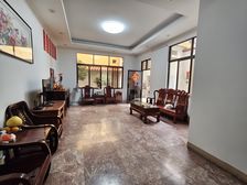 要大单家的看过来 有前后花园 前后2米路 周边停车方便