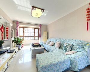 马赛公馆 2室,中间楼层,采光好;南北通透