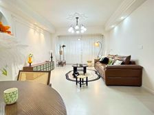 回兴精装房(楼下轻轨商圈) 房让你拎包入住(价格可以谈)