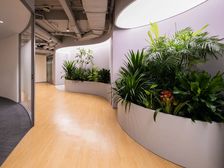 实价出租:东城区核心地标办公室600㎡,精装带家具,拎包入住