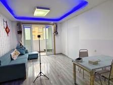 士弘苑 90平达两房 楼间距超宽 看房随时 诚意出售 采光好