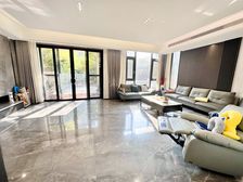 交通便捷 中间好楼层 朝南 商品房 精装好房 医疗配套成熟