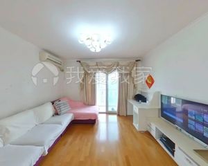 龙泽新龙城小区中间A2三居紧邻中心 全明格局急售
