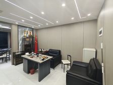 (无可挑剔)70平 利用率高 精装修 租到不亏 包您满意 急