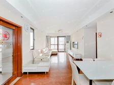 新上!甄选次新三房,万科物业,停车方便,临河近地铁,价格可谈