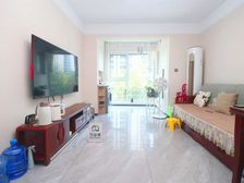 万科滨江都会秀湾园 交通便捷 商圈成熟 刚需小三居