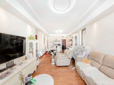 视野 交通便捷 双卫格局 16年房龄新 商圈成熟 满五