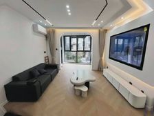 近地铁 万达商圈 品质精装 家电全 南北通透全明户型